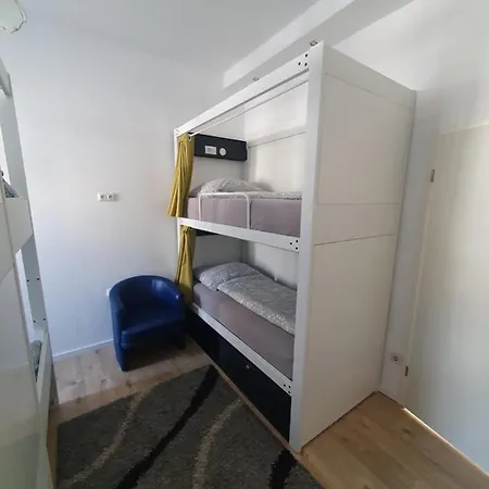 Wohnzimmer-essen Hostel *