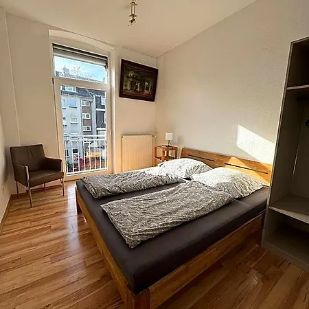 Wohnzimmer-essen